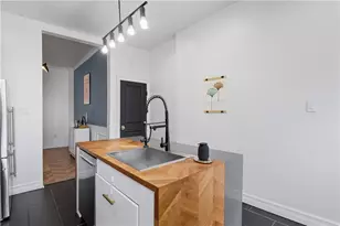 3929 Mintwood St, Pittsburgh, PA 15224 - Photo 19