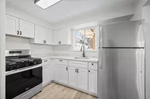 2025 Ohio Ave, West Mifflin, PA 15122 - Photo 13