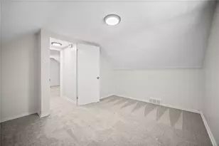 2025 Ohio Ave, West Mifflin, PA 15122 - Photo 27