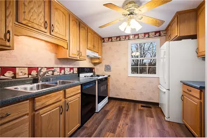 1904 Kirkby Drive, Imperial, PA 15126 - Photo 9