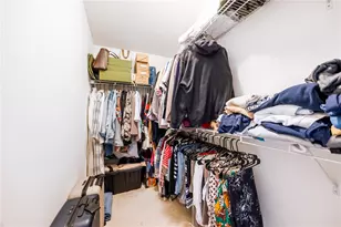 327 Fieldbrook Dr, Washington, PA 15301 - Photo 11