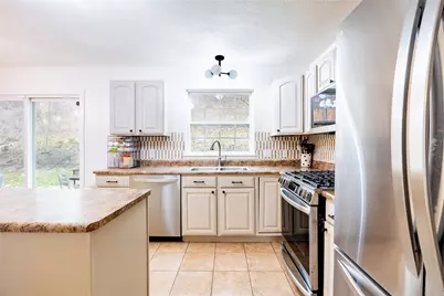 327 Fieldbrook Dr., Washington, PA 15301 - Photo 9