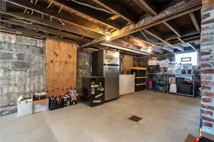 999 Forsythe Rd, Carnegie, PA 15106 - Photo 39