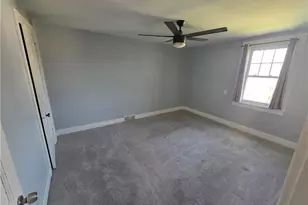 821 7th Ave, Coraopolis, PA 15108 - Photo 17