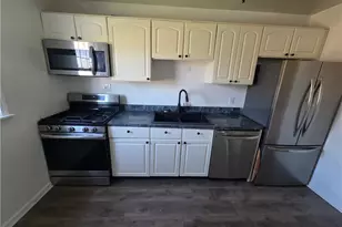 821 7th Ave, Coraopolis, PA 15108 - Photo 3