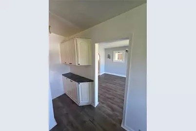 821 7th Ave, Coraopolis, PA 15108 - Photo 5