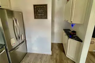 821 7th Ave, Coraopolis, PA 15108 - Photo 7