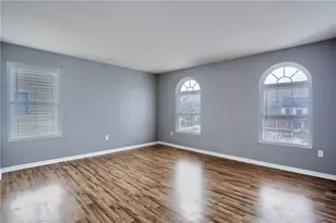 1446 Iroquois Dr, Robinson Twp, PA 15205 - Photo 33