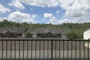 250 Hidden Ridge Ct, South Park, PA 15129 - Photo 23