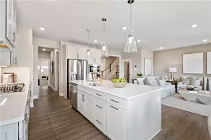 128 Hollow Oak Dr, Moon/Crescent Twp, PA 15108 - Photo 5