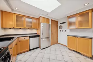 400 Vale Dr, Pittsburgh, PA 15239 - Photo 7