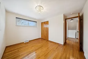 400 Vale Dr, Pittsburgh, PA 15239 - Photo 13