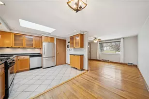 400 Vale Dr, Pittsburgh, PA 15239 - Photo 9