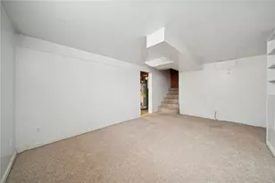 400 Vale Dr, Pittsburgh, PA 15239 - Photo 19