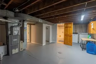 351 Locust St, Canonsburg, PA 15317 - Photo 15