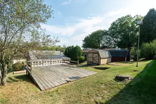 351 Locust St, Canonsburg, PA 15317 - Photo 23