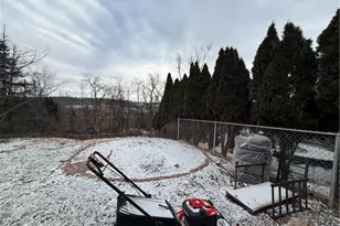 212 Kingston Dr, Wilkins Township, PA 15235 - Photo 17