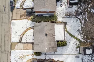 216 Cedarcove St, Pittsburgh, PA 15227 - Photo 3