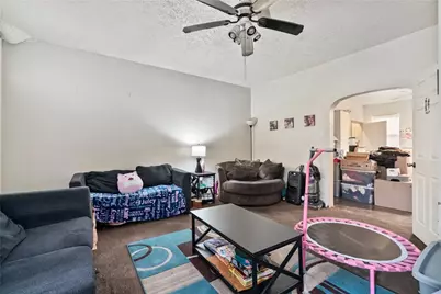 2110 Spring St, Pittsburgh, PA 15210 - Photo 9