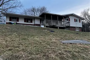 343 Vanderbilt Rd, Connellsville, PA 15425 - Photo 1