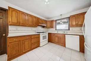 100 Palmer Rd, Pittsburgh, PA 15239 - Photo 19