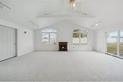 100 Palmer Rd, Pittsburgh, PA 15239 - Photo 13