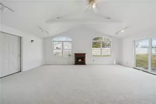 100 Palmer Rd, Pittsburgh, PA 15239 - Photo 13