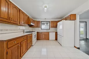 100 Palmer Rd, Pittsburgh, PA 15239 - Photo 21