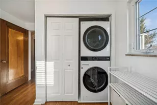 4817 Flamingo Dr, Pittsburgh, PA 15236 - Photo 17