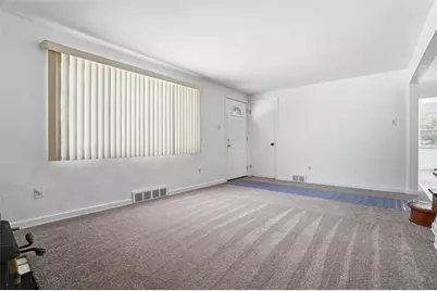 516 Walde St, Pittsburgh, PA 15210 - Photo 7