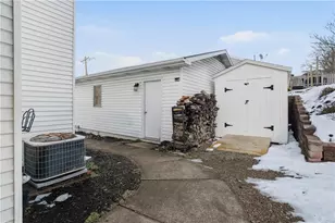 224 Gregg St, Monongahela, PA 15063 - Photo 33