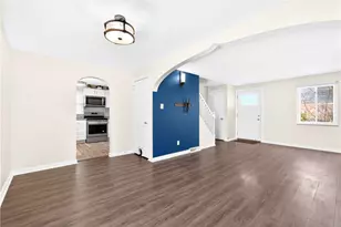 220 Harden Ave, Duquesne, PA 15110 - Photo 5