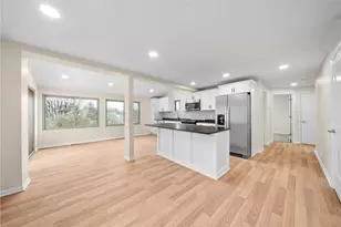 26 Seneca Rd, Pittsburgh, PA 15241 - Photo 9