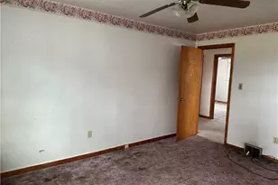 35 Perry St, Pittsburgh, PA 15209 - Photo 11