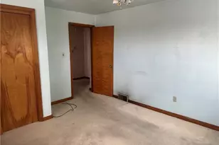 35 Perry St, Pittsburgh, PA 15209 - Photo 9