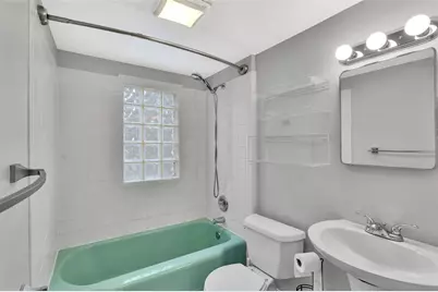 8020 Lloyd Ave, Pittsburgh, PA 15218 - Photo 19