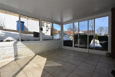 5166 Leona Dr, Pittsburgh, PA 15227 - Photo 17