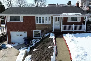 5166 5166 Leona Dr, Pittsburgh, PA 15227 - Photo 5