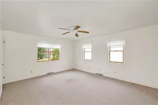 509 Woodland Ave, Grove City, PA 16127 - Photo 23