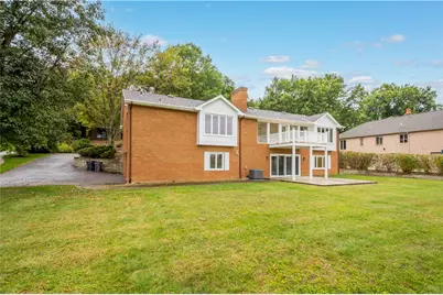 2343 Golfview Dr, Pittsburgh, PA 15241 - Photo 45