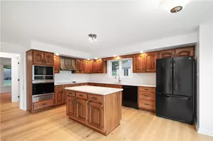 2343 Golfview Dr, Pittsburgh, PA 15241 - Photo 7