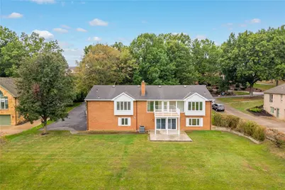 2343 Golfview Dr, Pittsburgh, PA 15241 - Photo 43