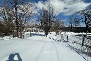 1017 Wool St, Duquesne, PA 15110 - Photo 19