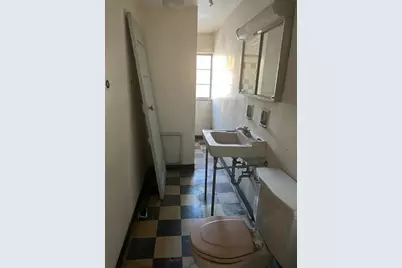 102 W Midland Ave, Midland Boro, PA 15059 - Photo 13