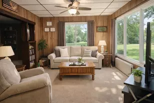 118 S 12th St, Jeannette, PA 15644 - Photo 3