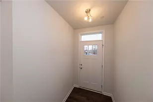 504 Florida, Cranberry Township, PA 16066 - Photo 3