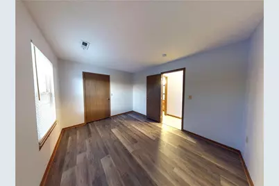 502 Brookstone Ct, Center Township, PA 16001 - Photo 15