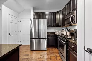 294 Maple Ridge Dr, Cecil, PA 15317 - Photo 7