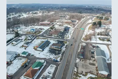 2608 New Butler Rd, Shenango Township, PA 16101 - Photo 7