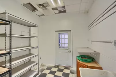 2608 New Butler Rd, Shenango Township, PA 16101 - Photo 25